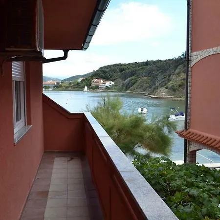 Apartments Zala Matusan Supetarska Draga Exterior photo