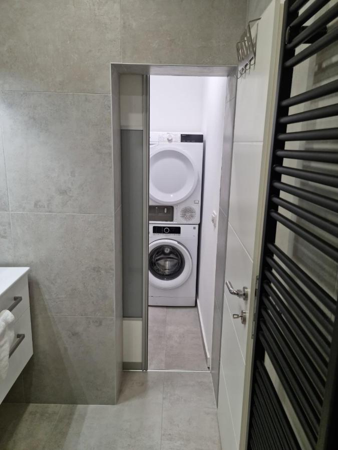 Zala Matusan Apartment *