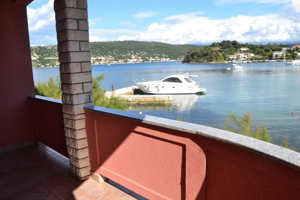 Zala Matusan Apartment Supetarska Draga